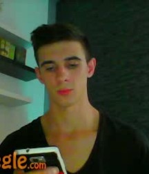 gesichter auf omegle 596b9fd8e216e.jpg