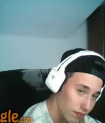 gesichter auf omegle 596ba02b48f36.jpg