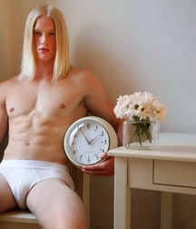 nice boys 5a6e06b7db957.jpg