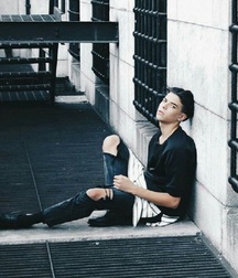 New nice boys 5a76ece488987.jpg