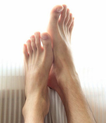 Beautiful feet (2) 57ca39af26041.jpg
