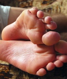 Beautiful feet (34) 58559cf40450f.jpg