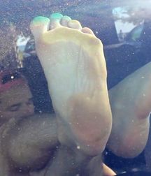 Beautiful feet (41) 586d5fe7eb61b.jpg