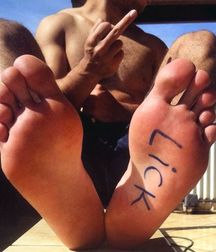 Beautiful feet (45) 587b04a271a52.jpg