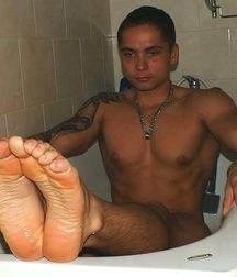 Beautiful feet (55)