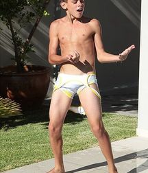 Beaux minets - Sexy boys (114) 5890ff7e92e3e.jpg