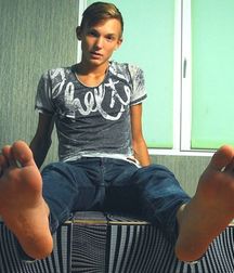 Beautiful feet (62)