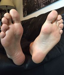 Beautiful feet (68) 58b40366be132.jpg