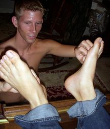 Beautiful feet (77) 58d691fd366b9.jpg