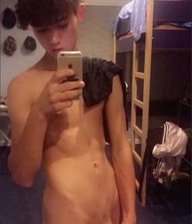 Beaux minets - Sexy boys (165) 58dc104b8ba66.jpg