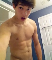 Beaux minets - Sexy boys (165) 58dc106b7689d.jpg