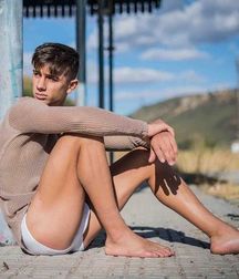 Beaux minets - Sexy boys (174) 58f28ac31cbc5.jpg