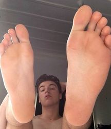 Beautiful feet (86) 58f577a39e769.jpg