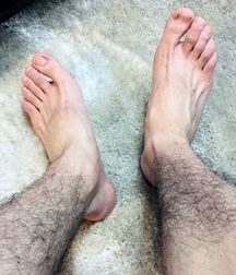 Beautiful feet (98) 591b32016674f.jpg