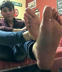Beautiful feet (101)