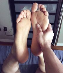 Beautiful feet (101) 592a6b78b1d2a.jpg