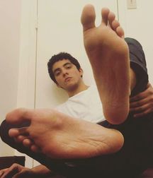 Beautiful feet (109) 5942d85ec60e0.jpg