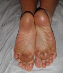 Beautiful feet (115) 594e8226b841e.jpg