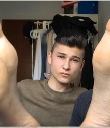 Beautiful feet (119) 5959d30217797.jpg