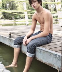 Beaux minets - Sexy boys (230) 59614079effab.jpg