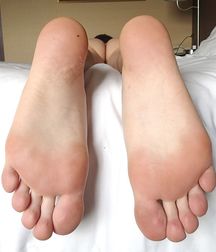 Beautiful feet (127) 5971cb3e621bc.jpg