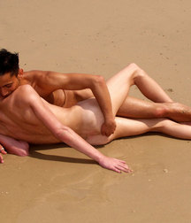 Sur la plage 588b020e27b80.jpg
