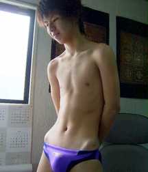 PRETTY BOY 2 5ac098db8bee8.jpg
