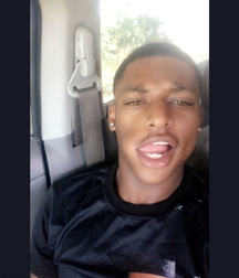 Grindr 5a0d076eafd2e.png