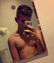 Straight UK Sam 18yo - P4 57eea87db6eb1.png