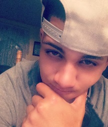 Cute straight guys 580e615f9de98.jpg