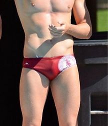 BOYS IN SPEEDO 5b35e41fae043.jpg