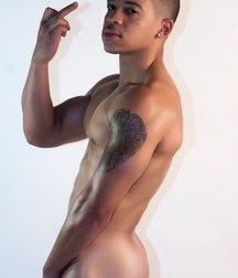 naked guys not porn 581c226cb1780.jpg