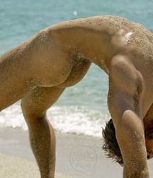 flexible boys 5856f7ab7633e.jpg