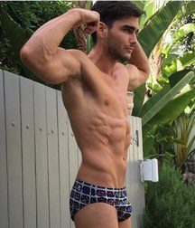 beautiful biceps   ( no porn) 585c32267c0f9.jpg