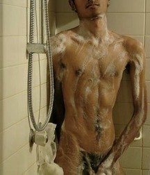guys who make the shower 585fa7e7bc85d.jpg