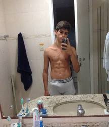 erection under the pant 585fcc270af63.jpg
