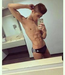 Sexy boys in bathing suits 585fcd3d58823.jpg