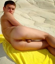 guys that expose the anus 58603531c4eef.jpg