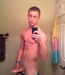 selfies 58603f43bb3be.jpg