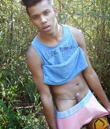 Latin boys show their erect penis 5865917fd7466.jpg