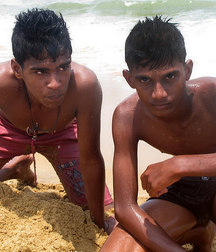 Indian boys on the beach (no porn) 58695afae87a4.jpg
