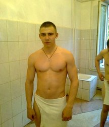 covered only by a towel 586fb8f1482d2.jpg