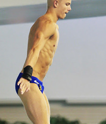 diving competition between boys 5870a8fac978f.jpg