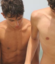 boys at the beach ( no porn) 2 58710478d2142.jpg