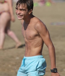 boys on the beach (no porn) 58723797e7626.jpg
