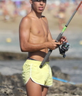 boys at the beach ( no porn) 3 5872536fef185.jpg