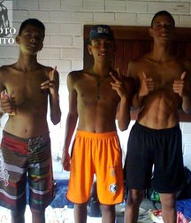 Latin friends ( no porn) 5873e324bd3e8.jpg