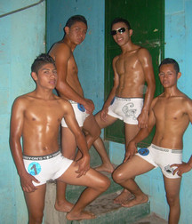 white briefs 587e7a89eac3f.jpg