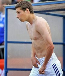soccer players (no porn) 587f0e9960b51.jpg