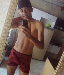 hard cock in his pants 58807a1f7c9cc.jpg